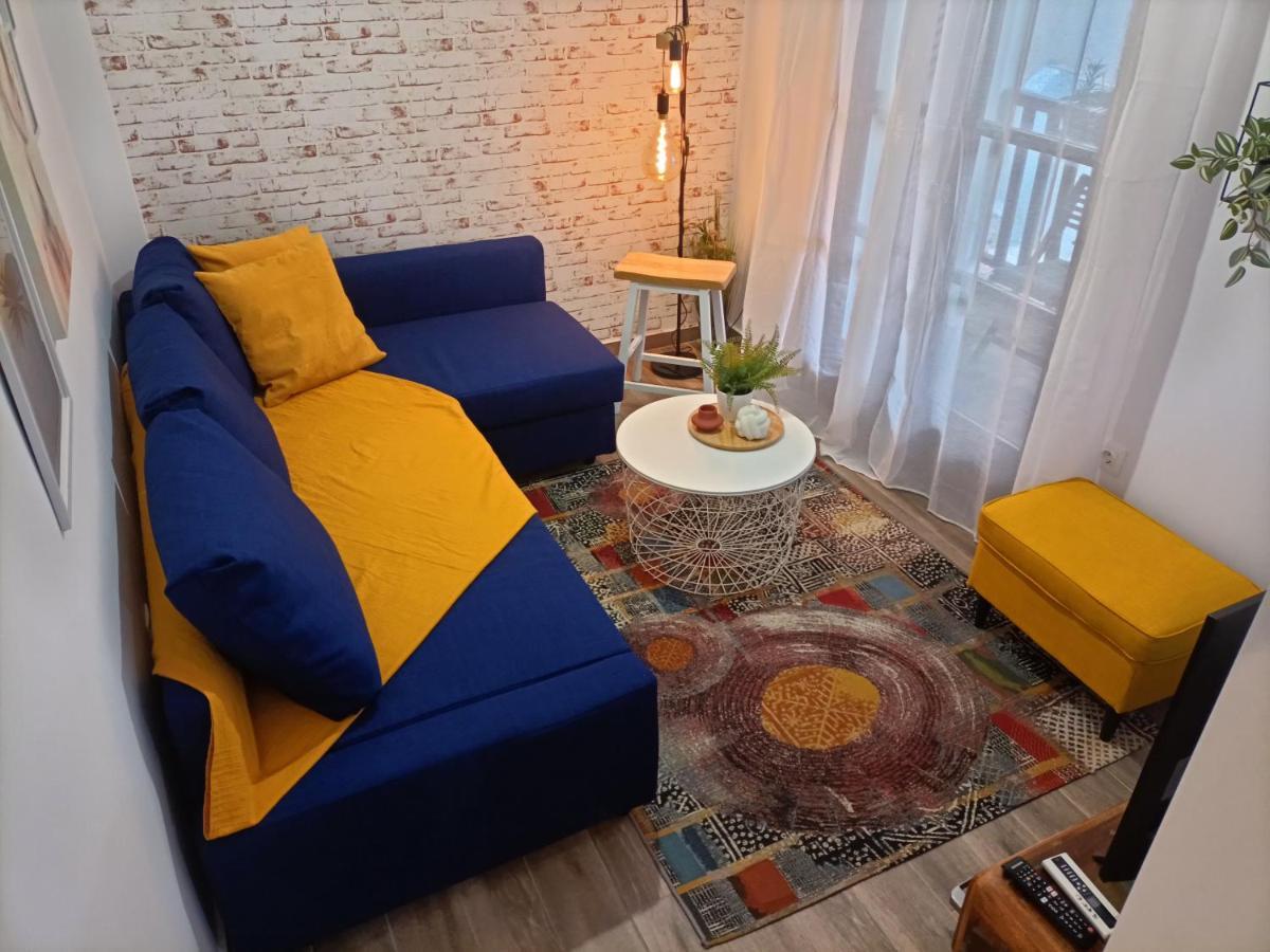 Retro Boutique Apt W Balcony In Historical Area Apartment Thessaloniki Exterior photo
